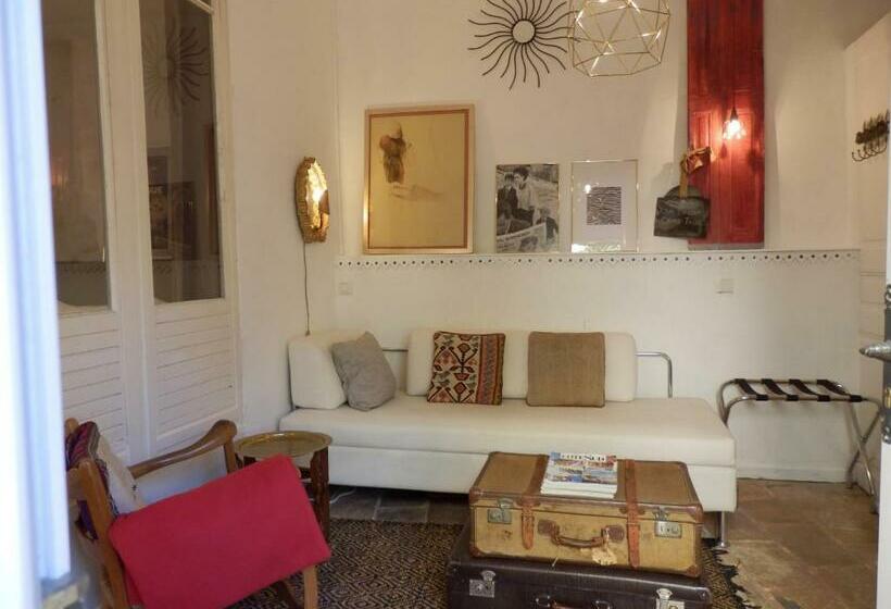 ペンション Envie De Sud