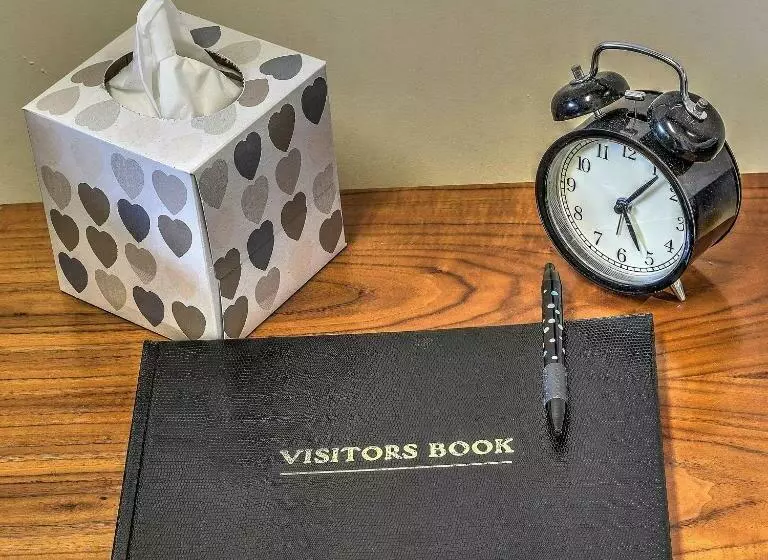 ペンション The Wharf Stourport