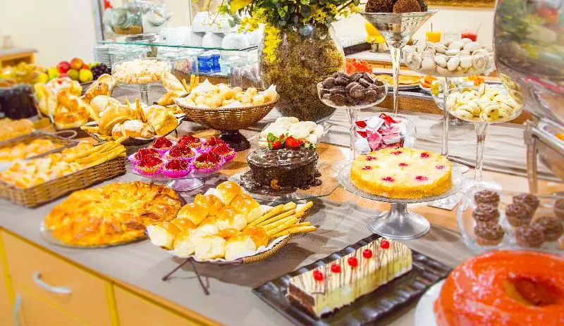 Отель Golden Park Uberaba