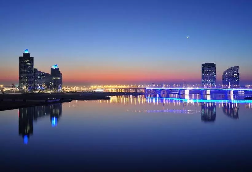 Отель Intercontinental Residence Suites Dubai Festival City, An Ihg