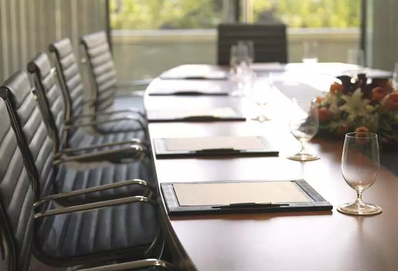 Отель Intercontinental Residence Suites Dubai Festival City, An Ihg