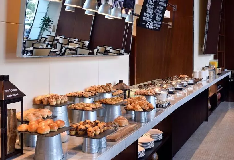 Отель Intercontinental Residence Suites Dubai Festival City, An Ihg