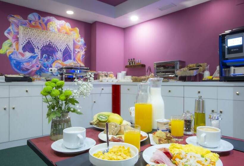 هتل Casual Ilbira Granada