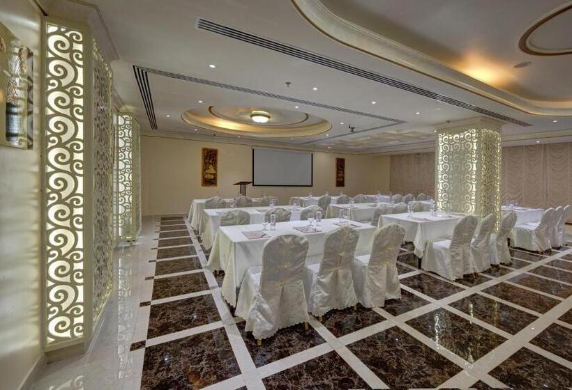 בית מלון כפרי Sahara Beach Resort & Spa