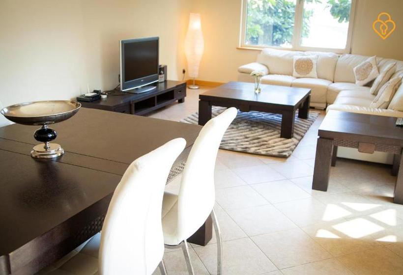 Keysplease Palm Jumeirah