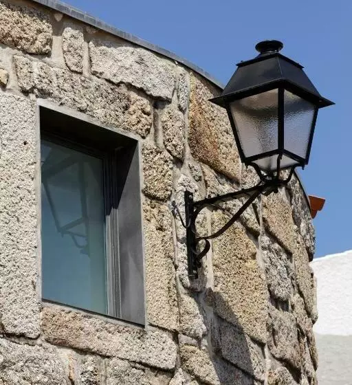 تختخواب و صبحانه Antiga Casa Do Porco