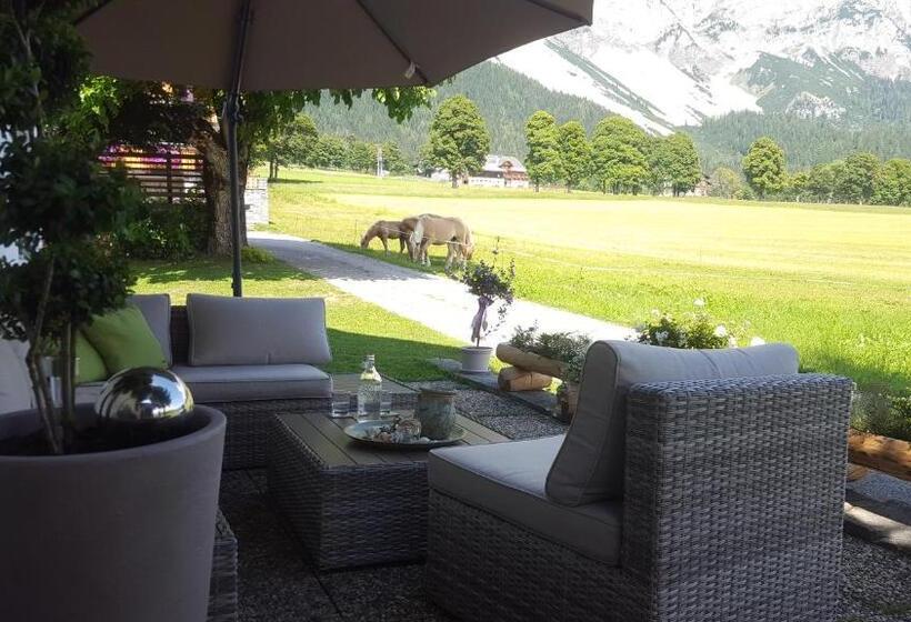 Bed and Breakfast Bergführerhaus