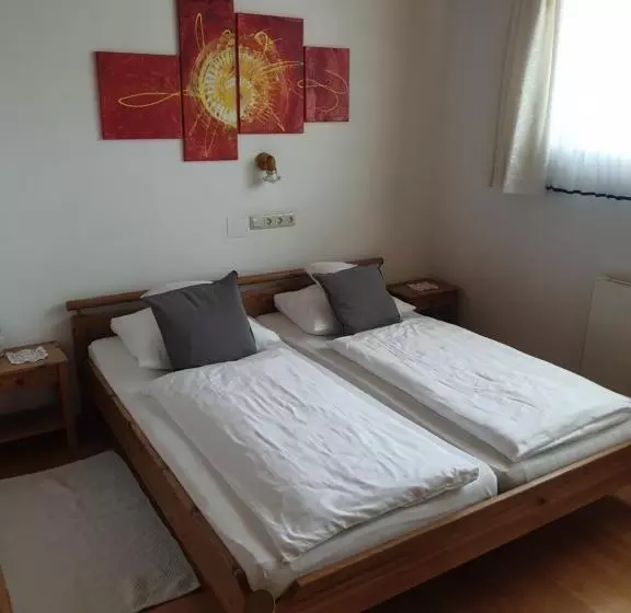 Aamiaismajoitus (B&B) Bergführerhaus