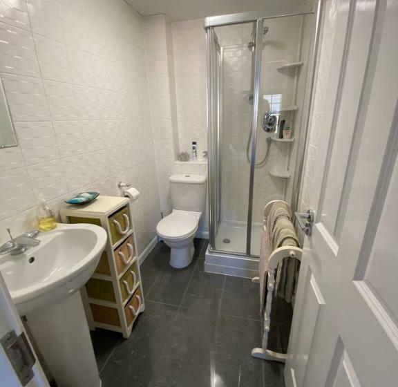 مبيت وإفطار Flint Lodge