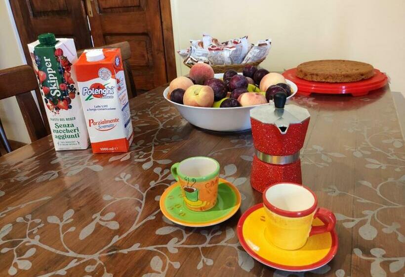 ベッドアンドブレックファースト Tana Libera Tutti 1 Nature, Yourself, Love