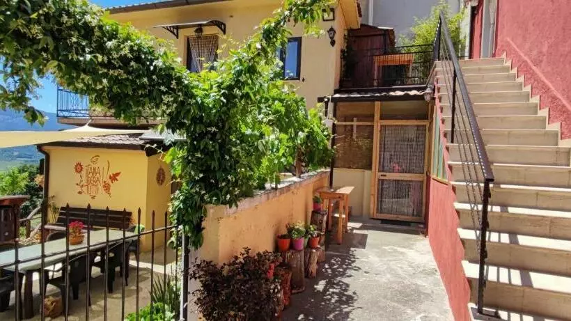 Aamiaismajoitus (B&B) Tana Libera Tutti 1 Nature, Yourself, Love