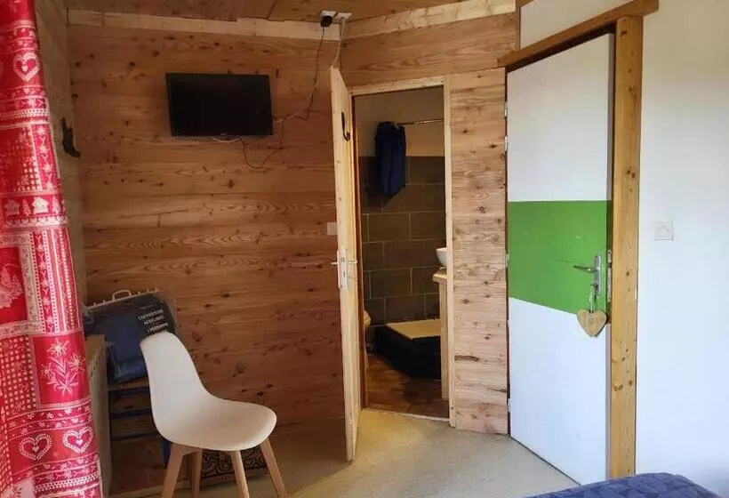 هتل Auberge La Coulette