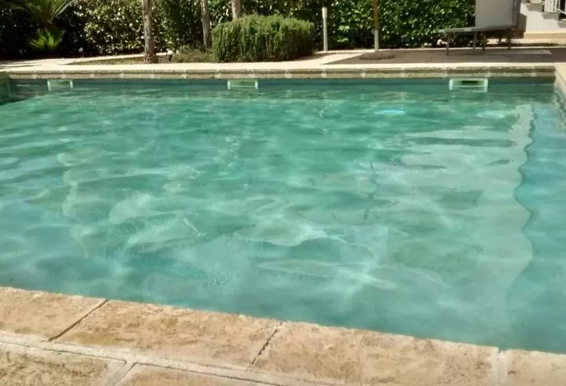 Lucrezia Apartments Con Piscina Nel Cuore Del Salento