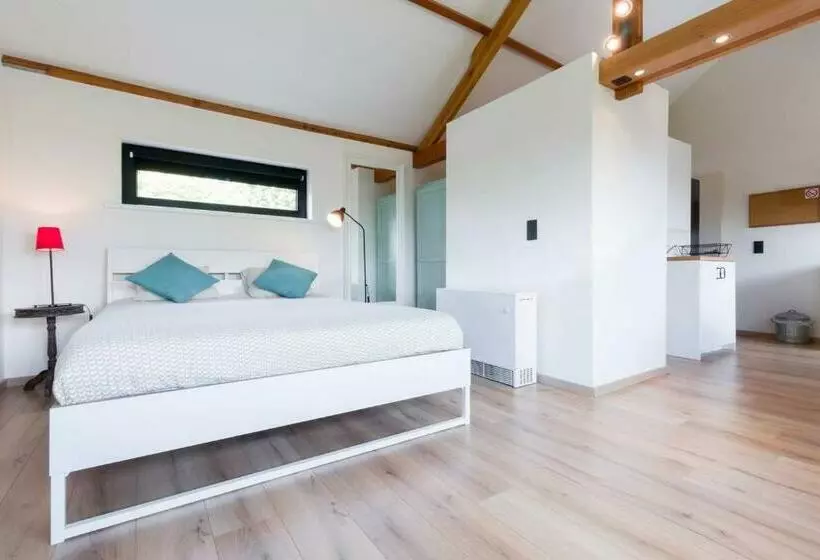 Bed and Breakfast De Logeur