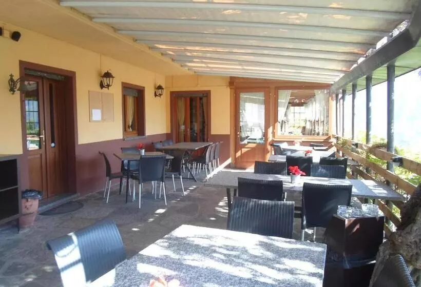 ベッドアンドブレックファースト Antica Trattoria Del Boden