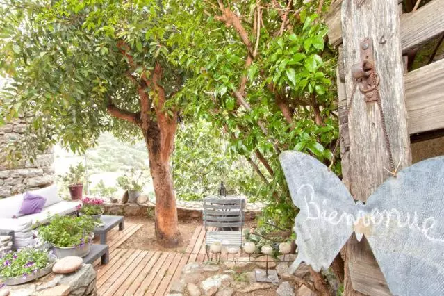 Aamiaismajoitus (B&B) Chez Caro