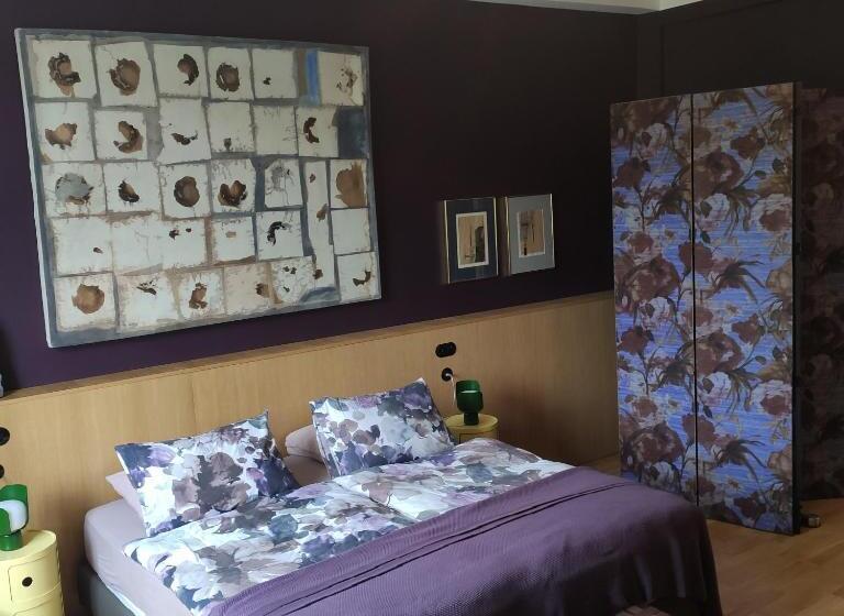 민박 Domaine De Saint Loth