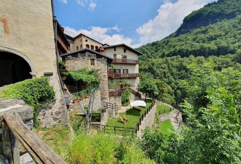 مبيت وإفطار La Tana Del Tasso Rooms&breakfast