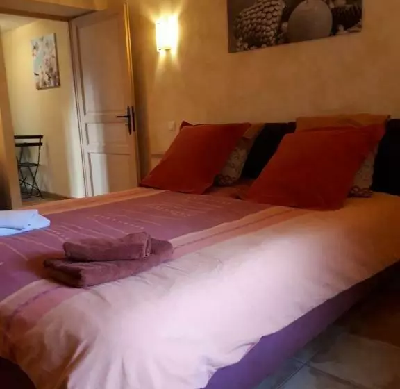 تختخواب و صبحانه Serendipity Bed&breakfast
