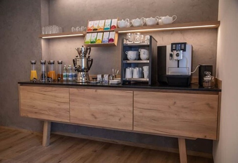 Отель Garni Bergblick