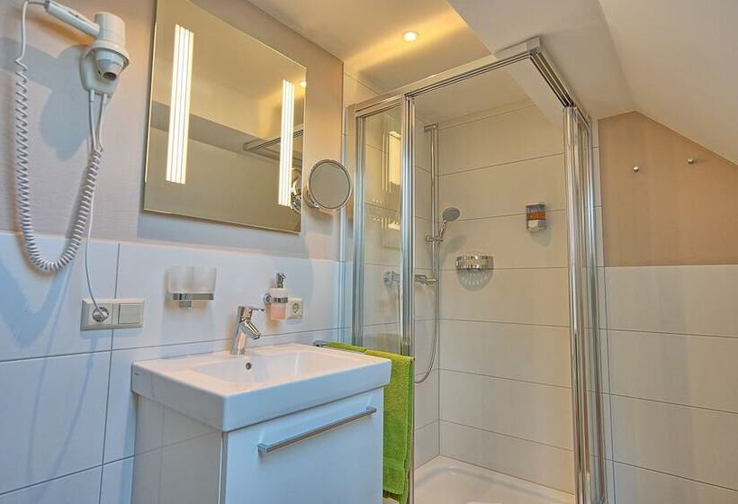 Отель Garni Bergblick