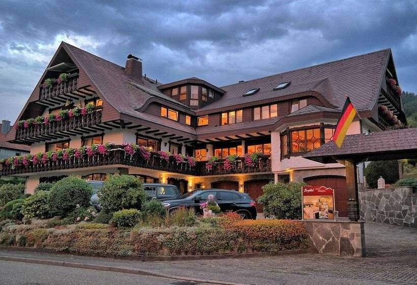 Отель Garni Bergblick