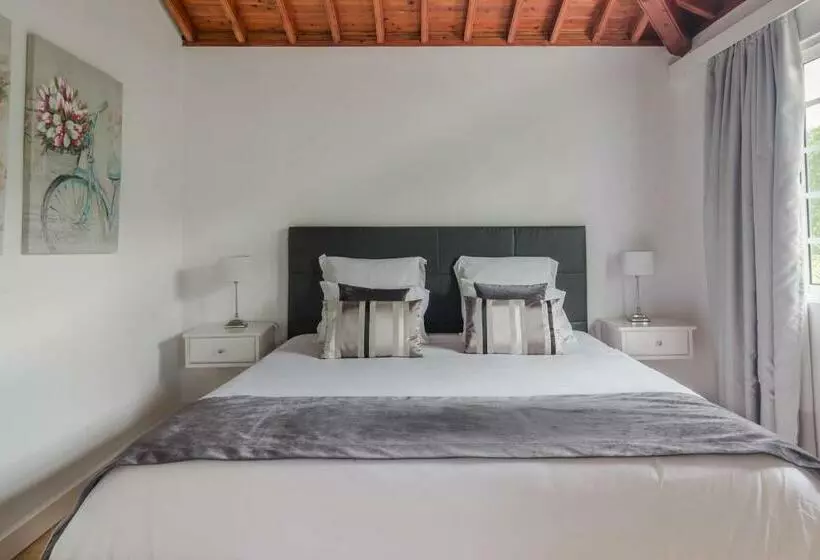 پانسیون Terra Vivaz   Ribeira Cottage