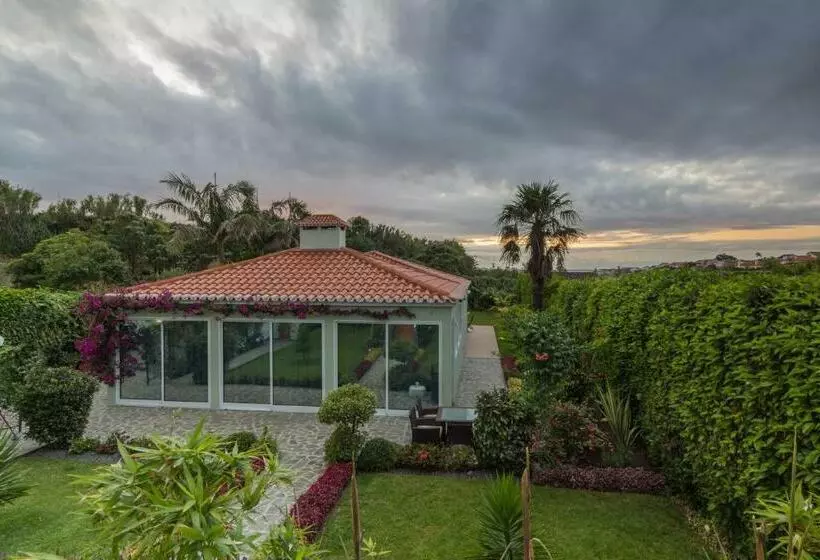 پانسیون Terra Vivaz   Ribeira Cottage