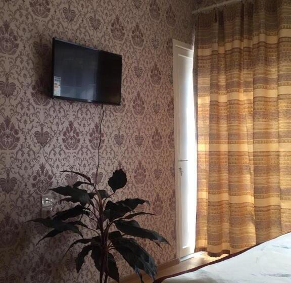 פנסיון Home Of Danube