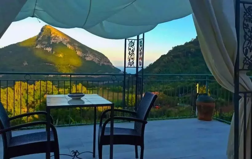 Aamiaismajoitus (B&B) La Roccia Incantata Amalfi Coast