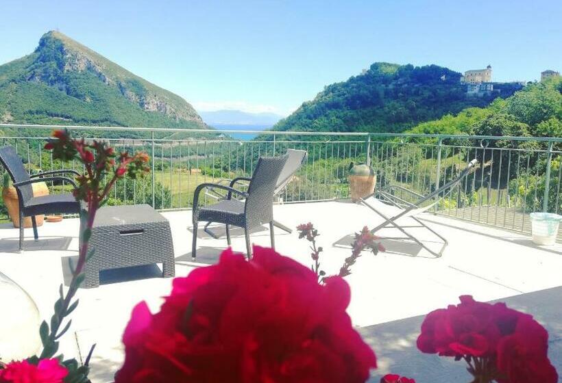 تختخواب و صبحانه La Roccia Incantata Amalfi Coast