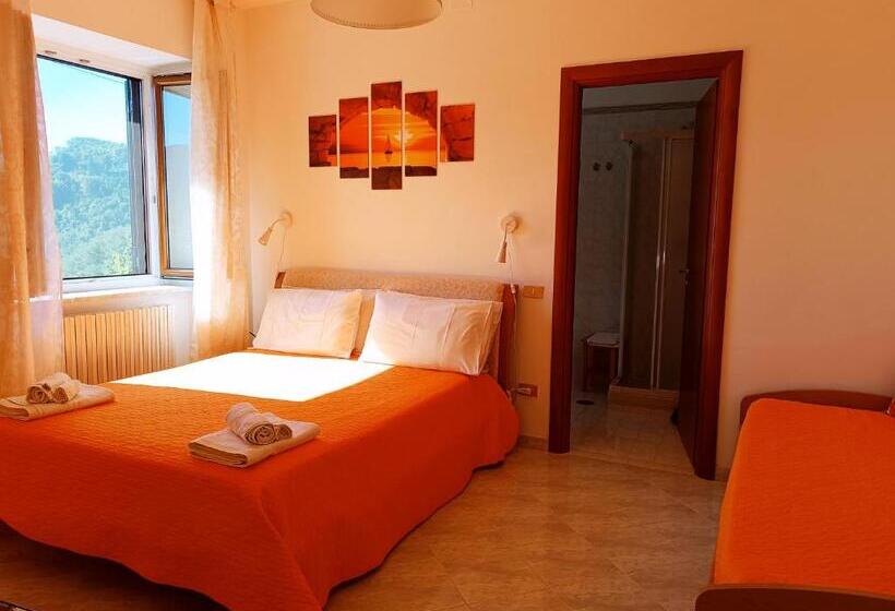 تختخواب و صبحانه La Roccia Incantata Amalfi Coast