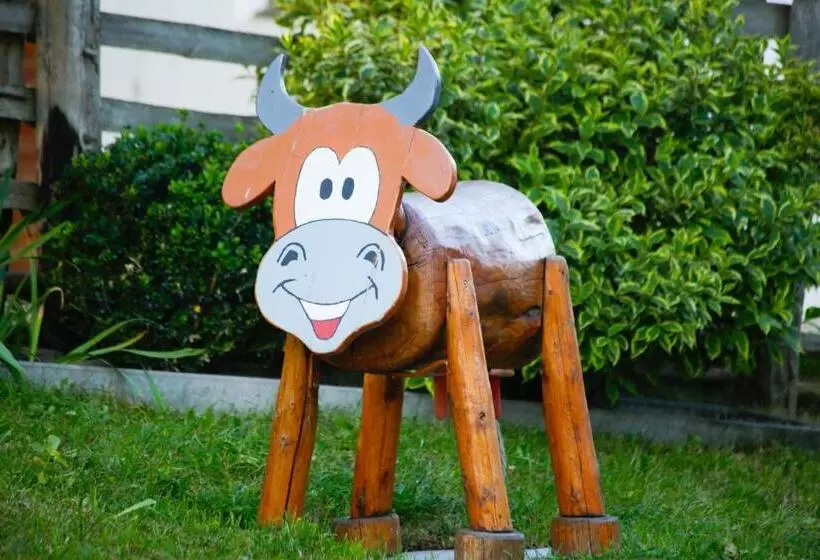 Hotelli Bauernhof Mairing