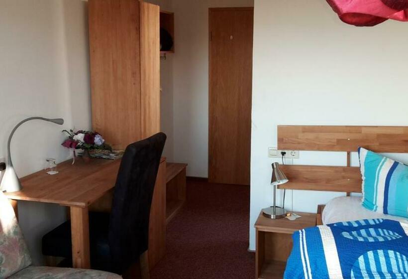 فندق Pension Vesperstube Waldblick