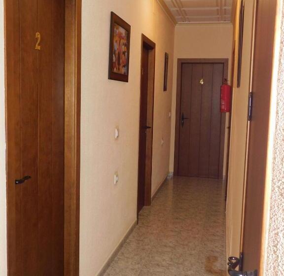 펜션 Alojamiento Mª Carmen