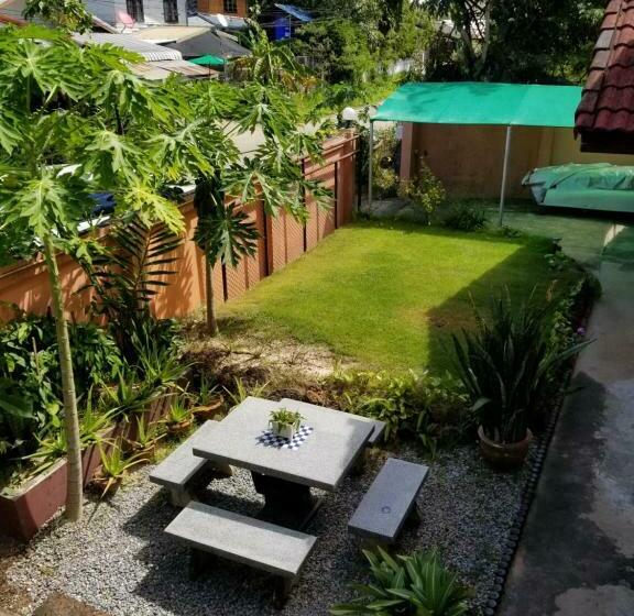 פנסיון Bamboo Garden