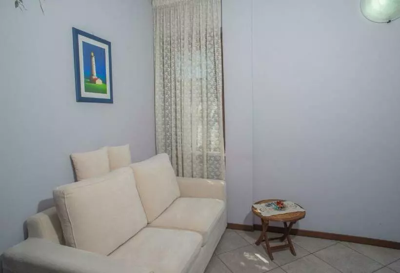 ペンション Villarosybeb