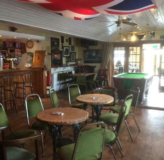 مبيت وإفطار Swan House