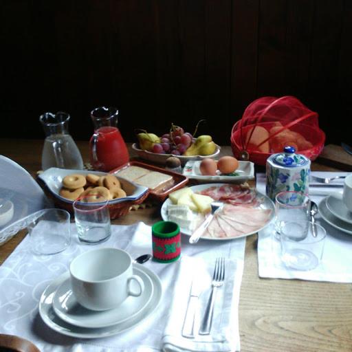 تختخواب و صبحانه Villa Adele