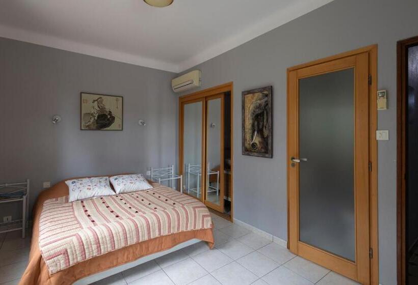 مبيت وإفطار Villa Violette