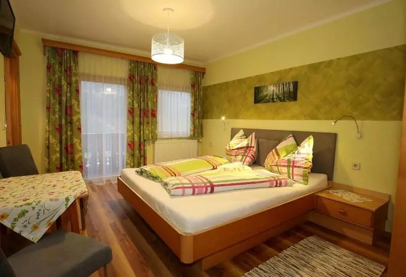 ホテル Haufhof Pension Am Bauernhof, Haus Im Ennstal Bei Schladming