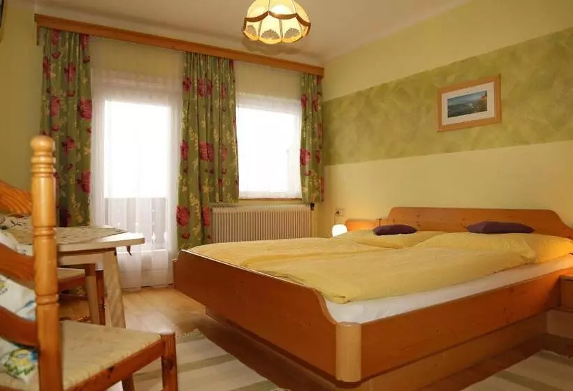 ホテル Haufhof Pension Am Bauernhof, Haus Im Ennstal Bei Schladming