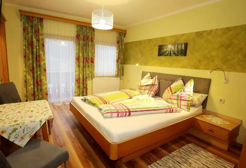 ホテル Haufhof Pension Am Bauernhof, Haus Im Ennstal Bei Schladming