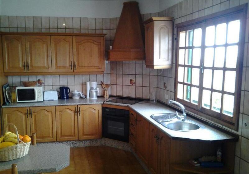 هتل Casa Rural Finca Las Dulces