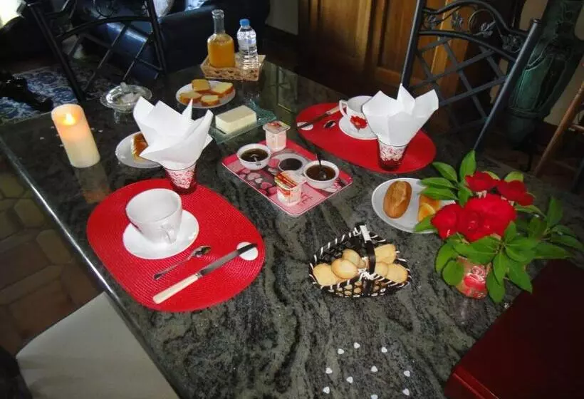 Majatalo Le Tambourinet