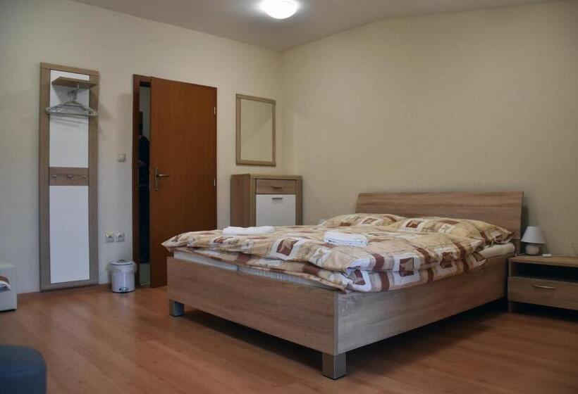 بنسيون Penzión Koruna