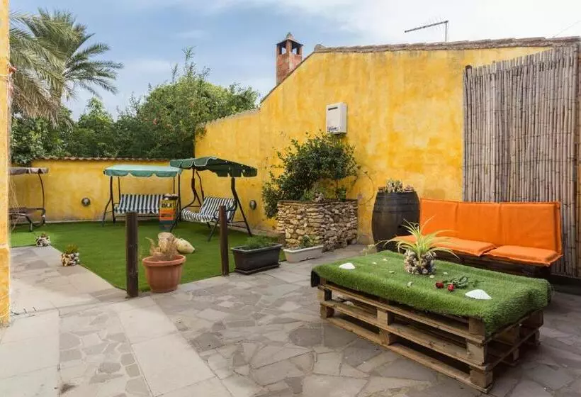 ベッドアンドブレックファースト Affittacamere Shardana