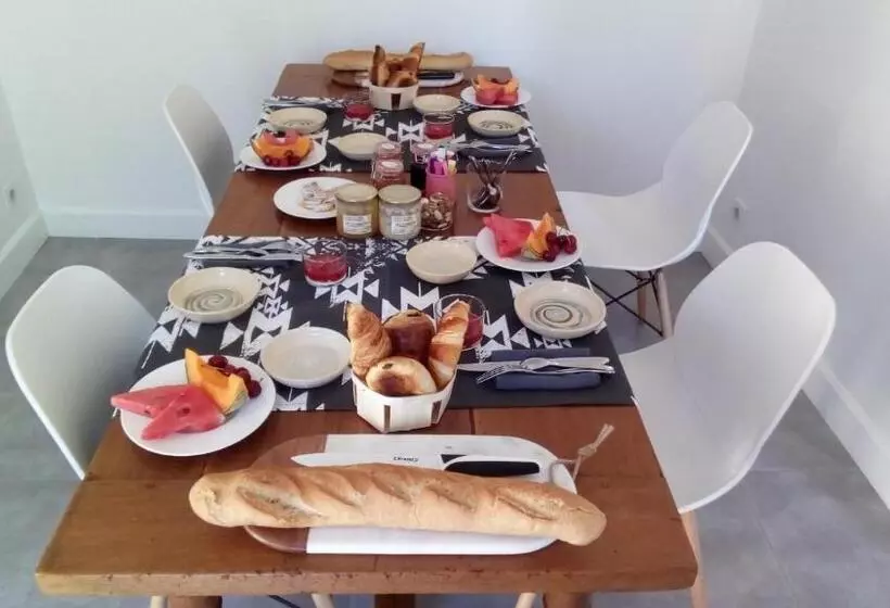 Aamiaismajoitus (B&B) Mon Chemin Privé