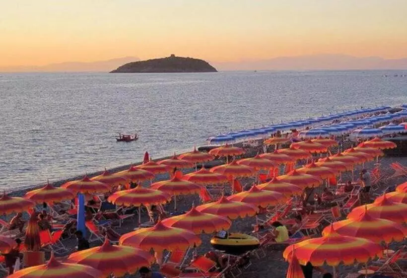 تختخواب و صبحانه Villa Dei Mercanti