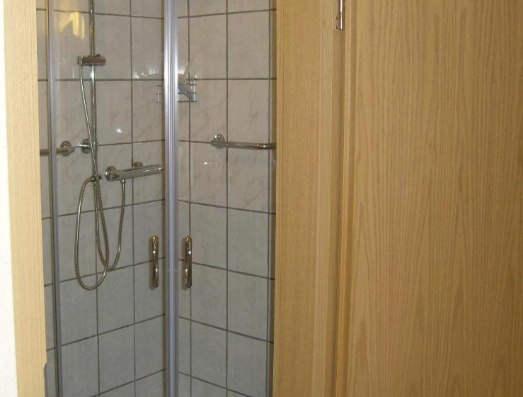 B & B Gross Methling